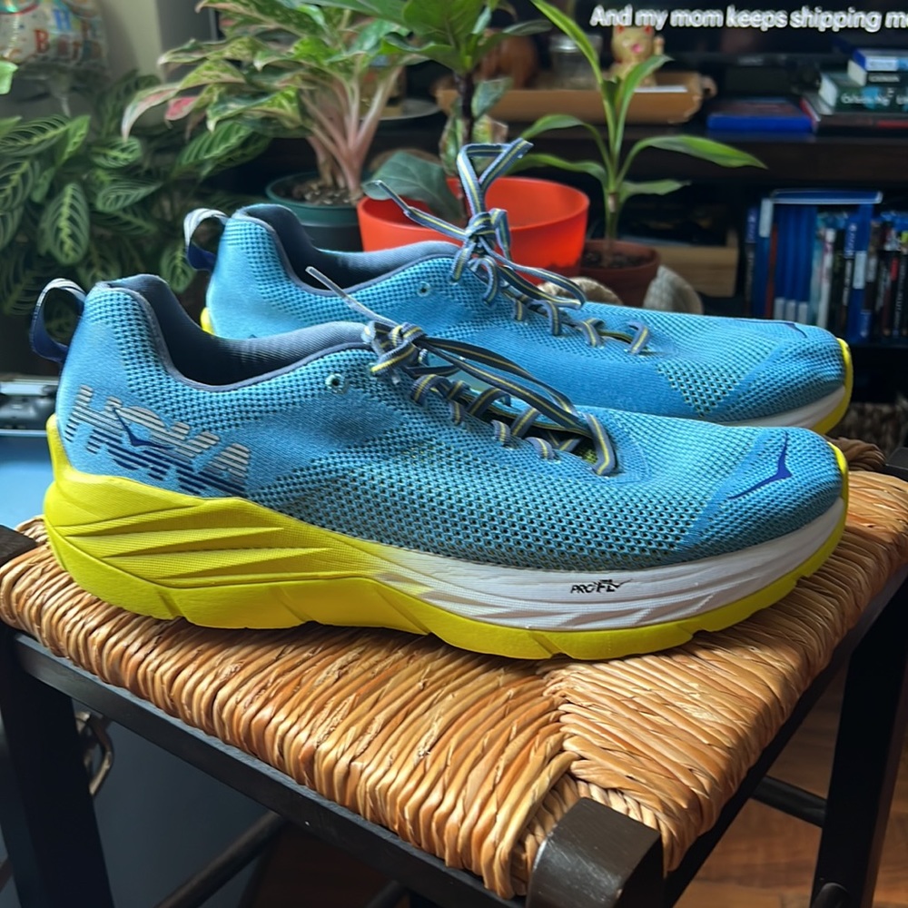 Hoka Mach Running Sneakers